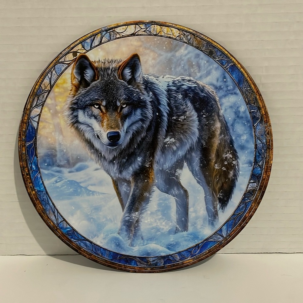 Suncatcher Acrylic Wolf Wildlife Animal Home Cottage Decor 7.5” Gifts